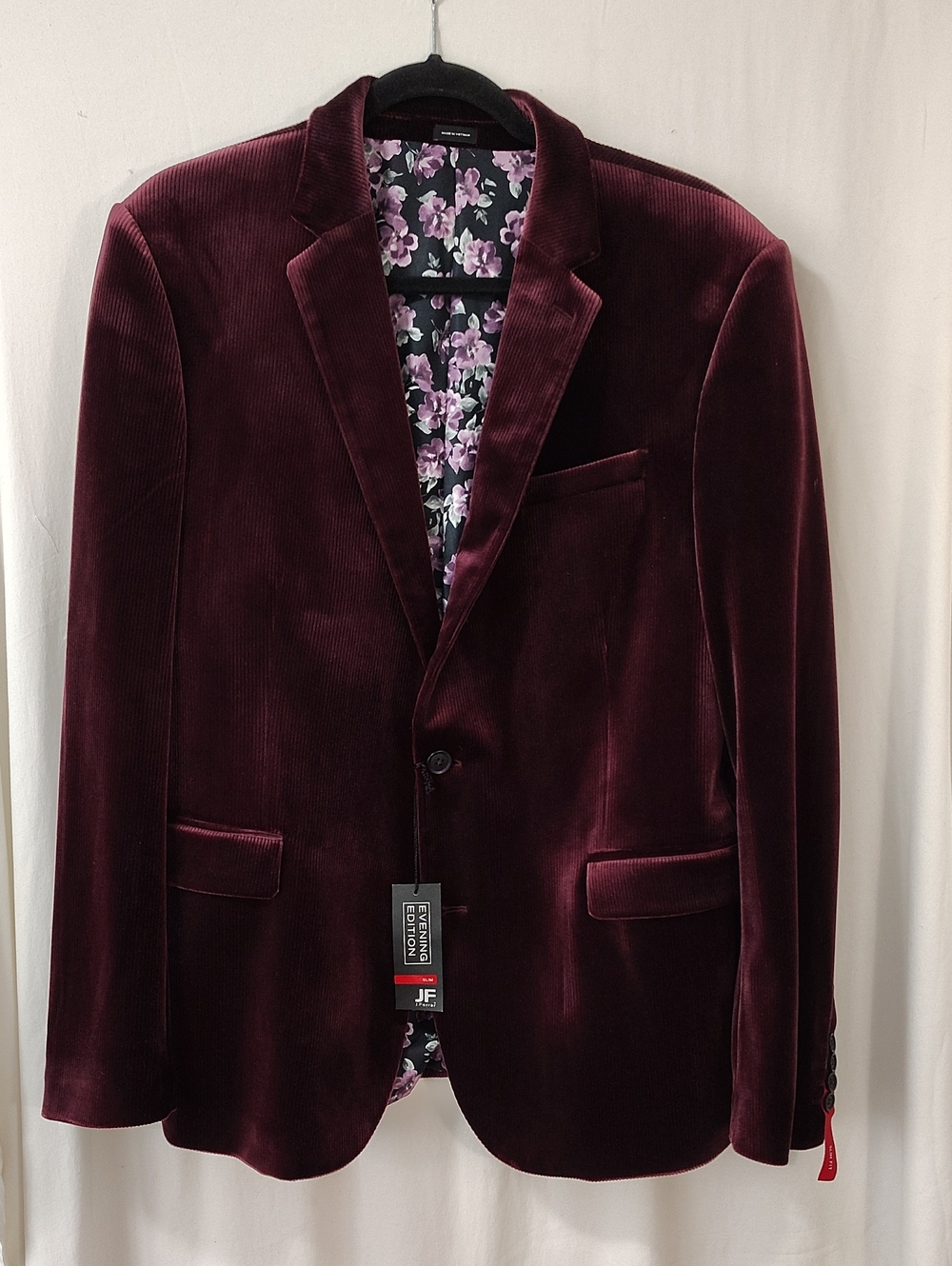 JM Collection Men's Burgundy Velvet Sport Coat with Floral Lining